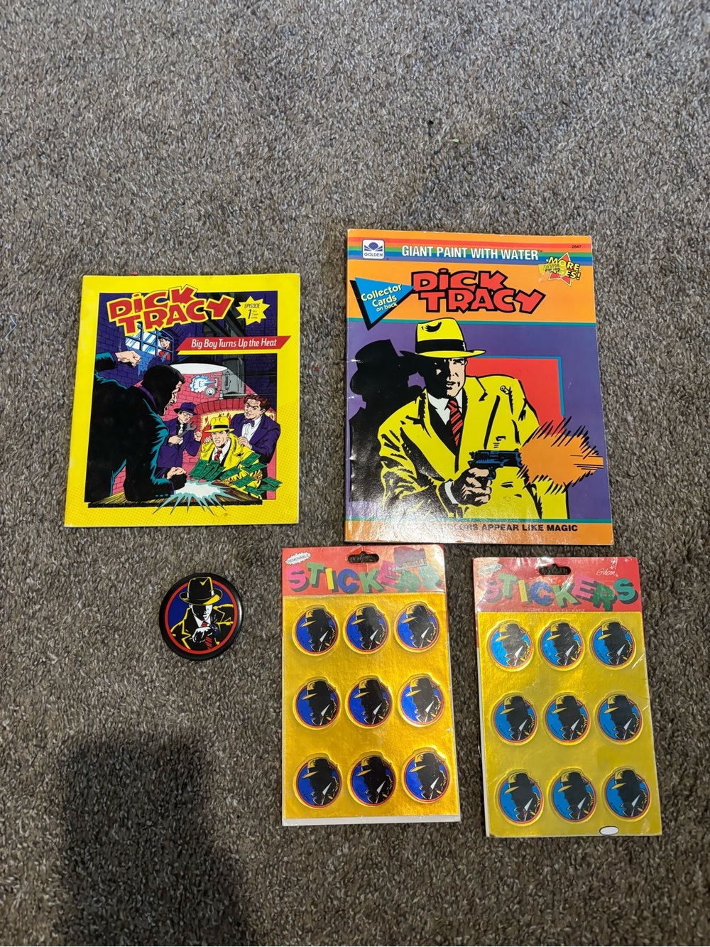 Vintage Dick Tracy set